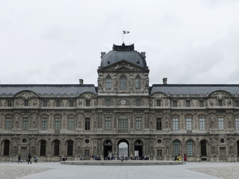 The Alternative Atlas | How-to Avoid Lines at the Louvre