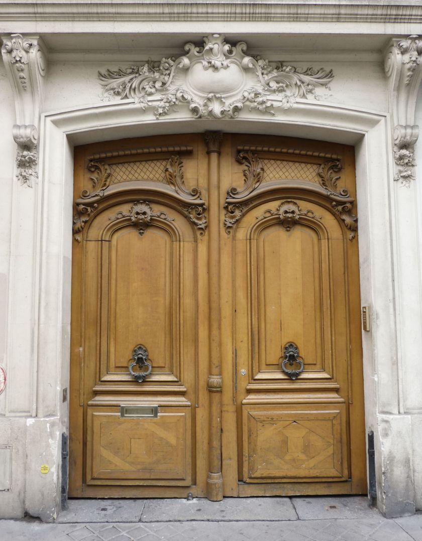 The Alternative Atlas | Door of Paris