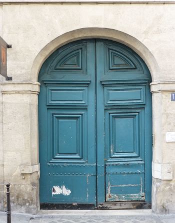 The Alternative Atlas | Door of Paris