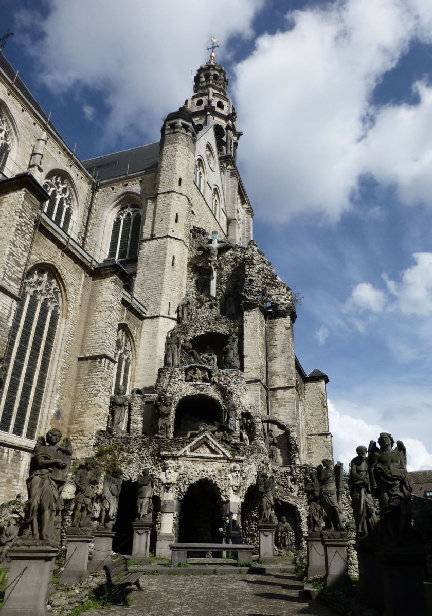 3 Must-See Churches in Antwerp | The Alternative Atlas