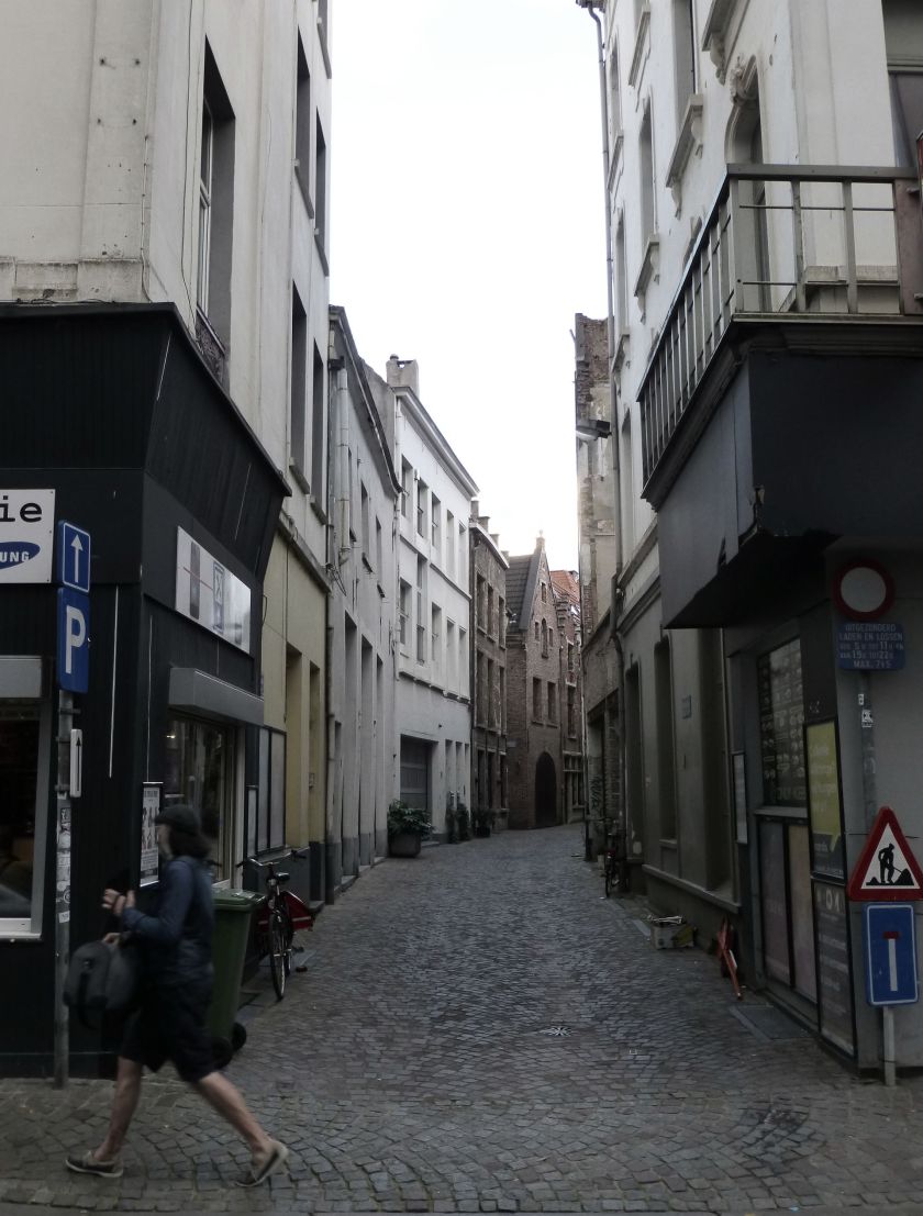 Antwerp in 100 Words or Less | The Alternative Atlas