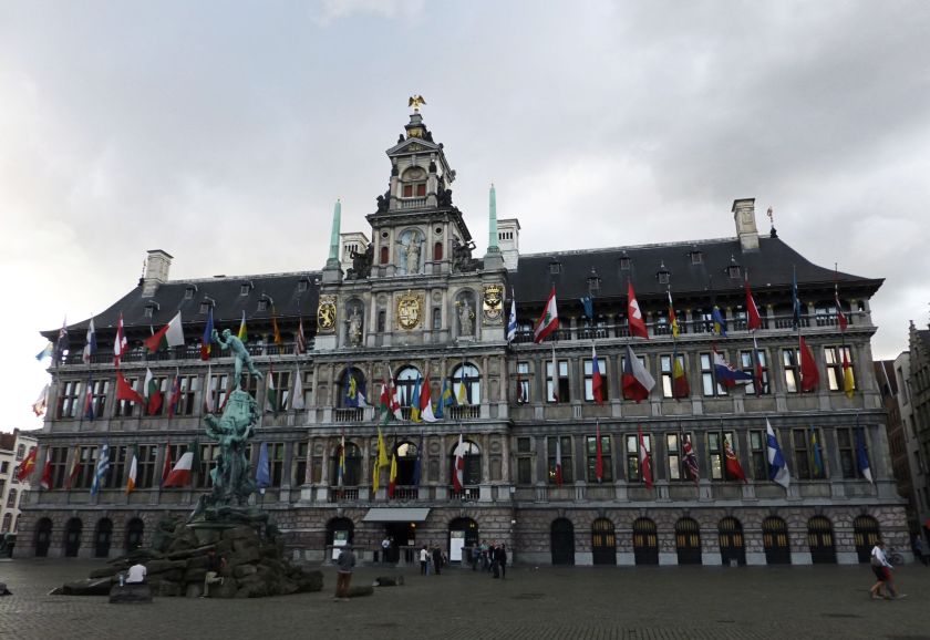 Antwerp in 100 Words or Less | The Alternative Atlas