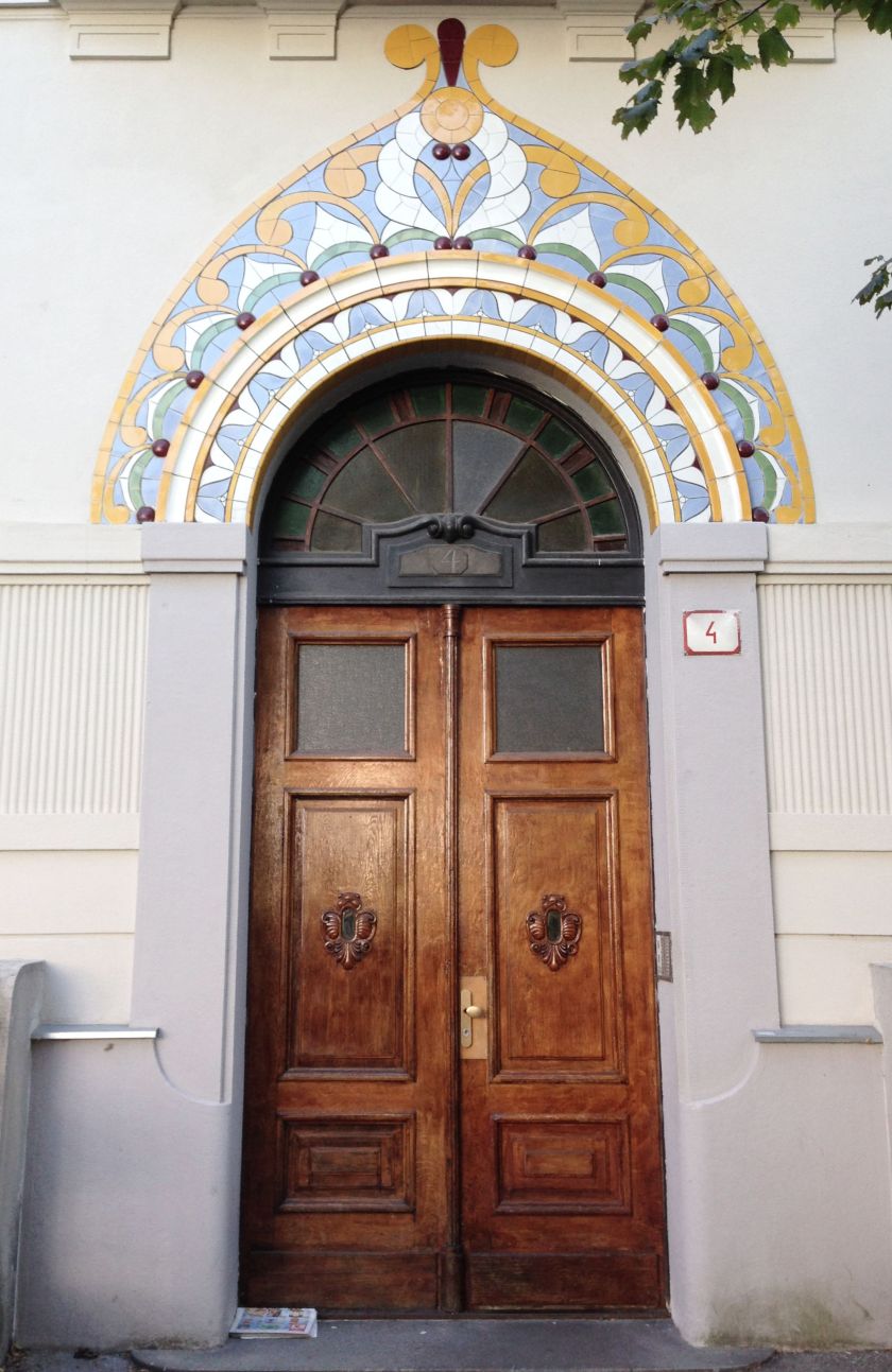 Bratislava in Contrast | The Alternative Atlas