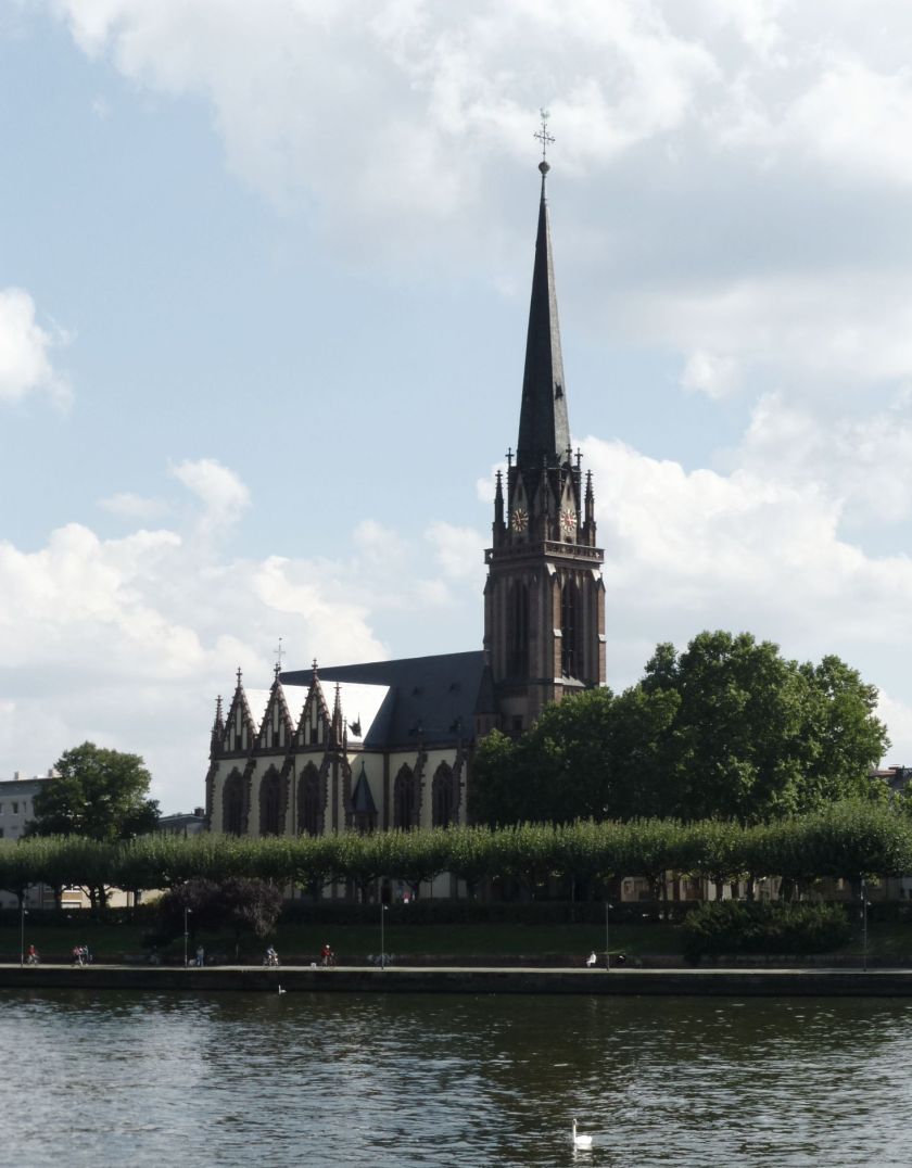 Frankfurt Photo Tour | The Alternative Atlas